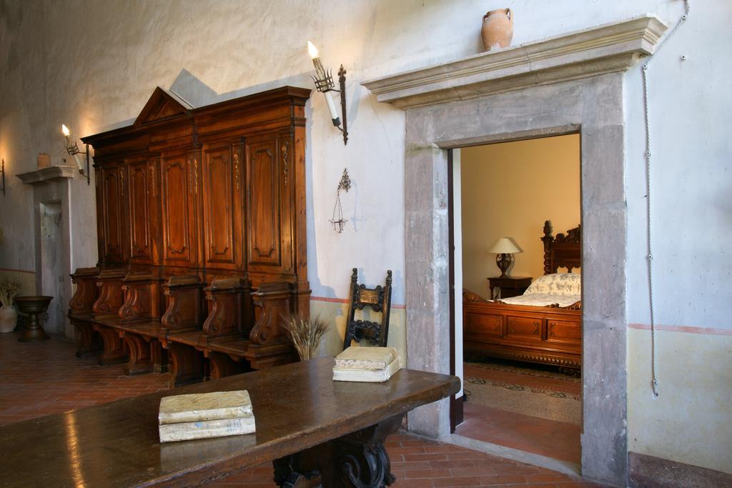 Contessa Entellina Abbazia Santa Maria Del Bosco 게스트하우스 외부 사진