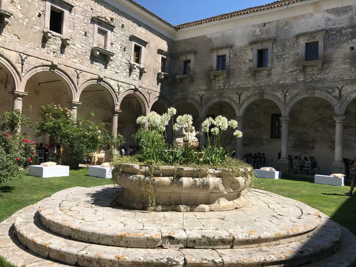 Contessa Entellina Abbazia Santa Maria Del Bosco 게스트하우스 외부 사진